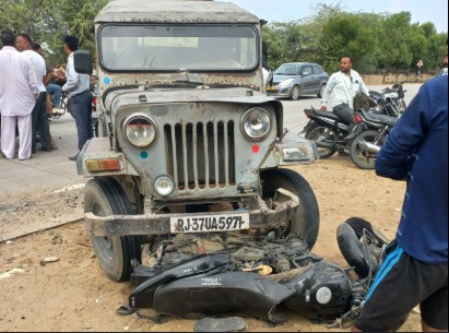 Horrific road accident in Balotra: 5 killed, 8 injured in high-speed jeep-car collision .